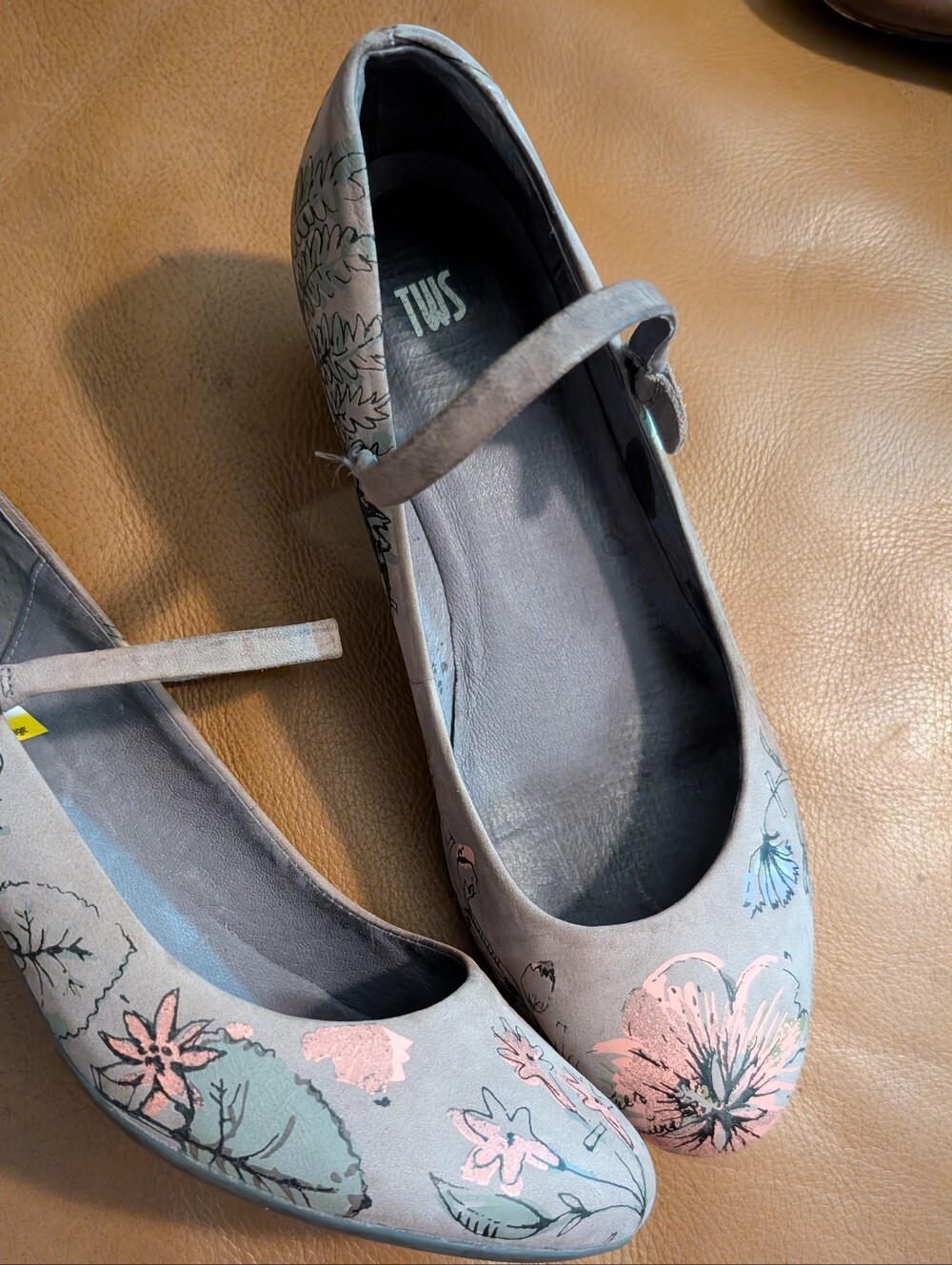 Camper Twins Minnie Low Heel